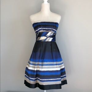 Max and Cleo strapless flare party dress. Sz 4